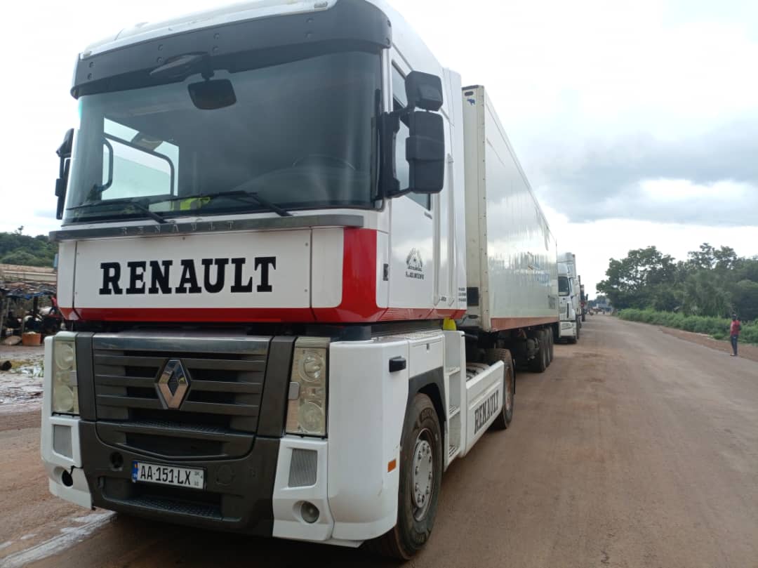Location Camion Frigorifique Diésel Manuel